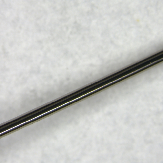 Powierzchnia drutu oporowego TENON 0,35 mm w powiększeniu mikroskopowym